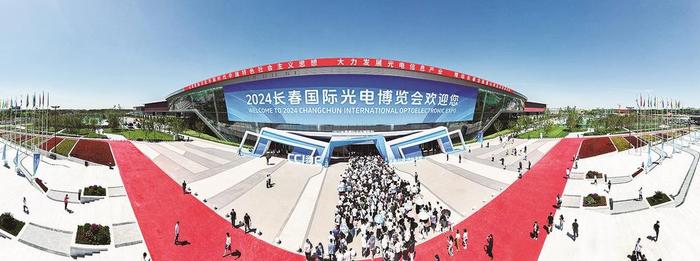 &ldquo;新&rdquo;潮涌動 量質齊升